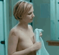 starprivate:  Faye Marsay is topless masturbating her bath towel  Faye Marsay thinks this towel is a dick?