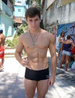 sexy-lads:  Shirtless Renato Ferreira on street