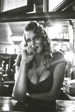 truthandfashion:  The Top Plus Models of 2012 are here… Model Robyn Lawley by Grant Thomas.