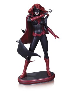 dcugays:  Cover Girls Batwoman Statue from DC Collectibles