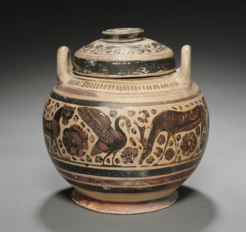 cma-greek-roman-art: Corinthian Vase, 600s BC, Cleveland Museum of Art: Greek and Roman Art Size: Overall: 14.5 cm (5 11/16 in.)Medium: earthenwarehttps://clevelandart.org/art/1924.874 