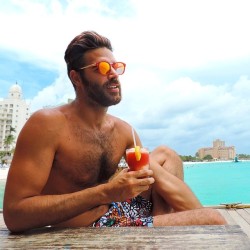 thecaribbeanking:  Cheers the weekend! How do you like my new @hazecollection sunglasses? RED 👊👊👊👊👊❤️❤️❤️❤️❤️🌴🌴🌴🌴🌴🌴 #HazeCollection #aruba #caribbeanking #christianbendek #sunglasses #burkmanbros 