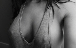 #tank top #boobs