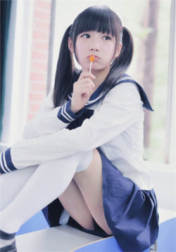 Cute Japanese schoolgirl.