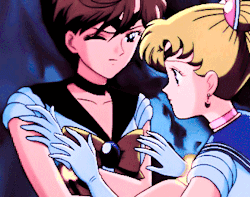 sailoruranus: Sailor Uranus &amp; Sailor Moon share a moment