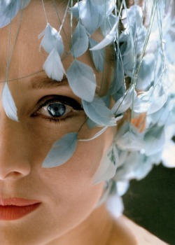 ladybegood:Audrey Hepburn photographed by Howell Conant, 1962