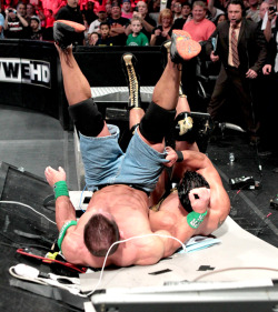 fishbulbsuplex:  Alberto Del Rio vs. John Cena