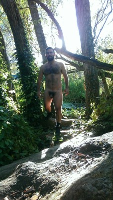 shytsidun:  Try nude hiking 
