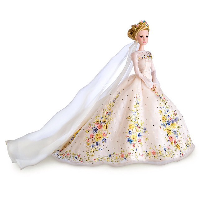 Pretty — Cinderella Limited Edition Wedding Doll disney...