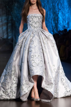 fashion-runways:    Ralph &amp; Russo Couture Fall 2015   