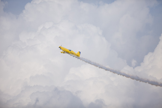 Kevin Coleman performed acrobatics in his Extra 330SC plane. Image credit: AdamSenatori/GE Reports