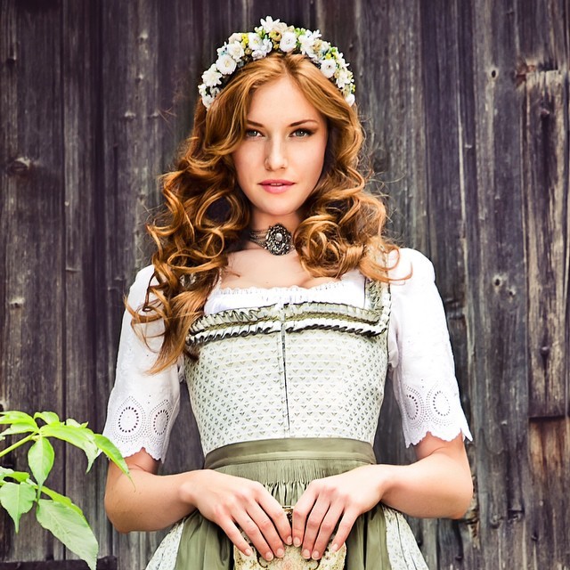 Lena Hoschek Dirndl Design, traditional costumes Austria | Dirndl dress ...