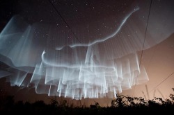 eternify:  litlte:  age-of-awakening:  opticallyaroused:  White Northern Lights in Finland  Divine  fuck  it looks like god dropped some fabric into the sky 