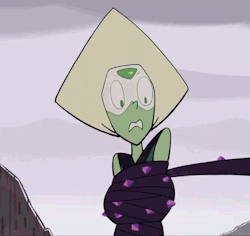fodrancore:  Peridot is now the comic relief. Pass it on.