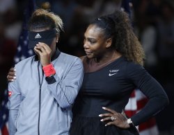 dynastylnoire:  eaudrey35:  blackrebelz: thatsoundsfakebutkk:  chrissongzzz: “I just want to tell you guys: She played well and this is her first Grand Slam.”  Serena Williams defended Naomi Osaka, the first Japanese woman to win a Grand Slam singles