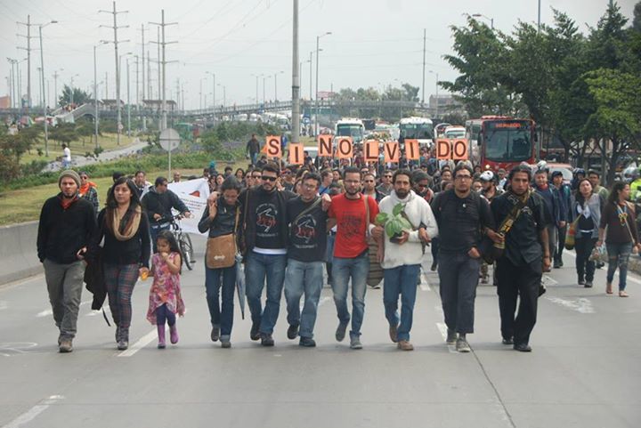 A funeral march for Carlos Pedraza 
