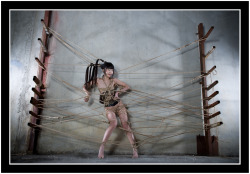 lightworship:  From my first shoot with Alli Jiang-©2009 LIGHTWORSHIP-Rigging by Damon Pierce- 