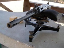 glock-47-assault-machine:  FN FAL