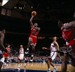 BACK IN THE DAY |3/28/95| &ldquo;The Double Nickle&rdquo; Michael Jordan scored 55 points in a win over the New York Knicks at MSG. 