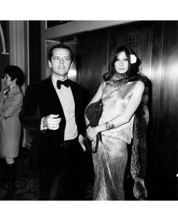 Jack Nicholson and Anjelica Huston at the Golden Globe Awards, January 1974, by Frank Edwards/Getty images