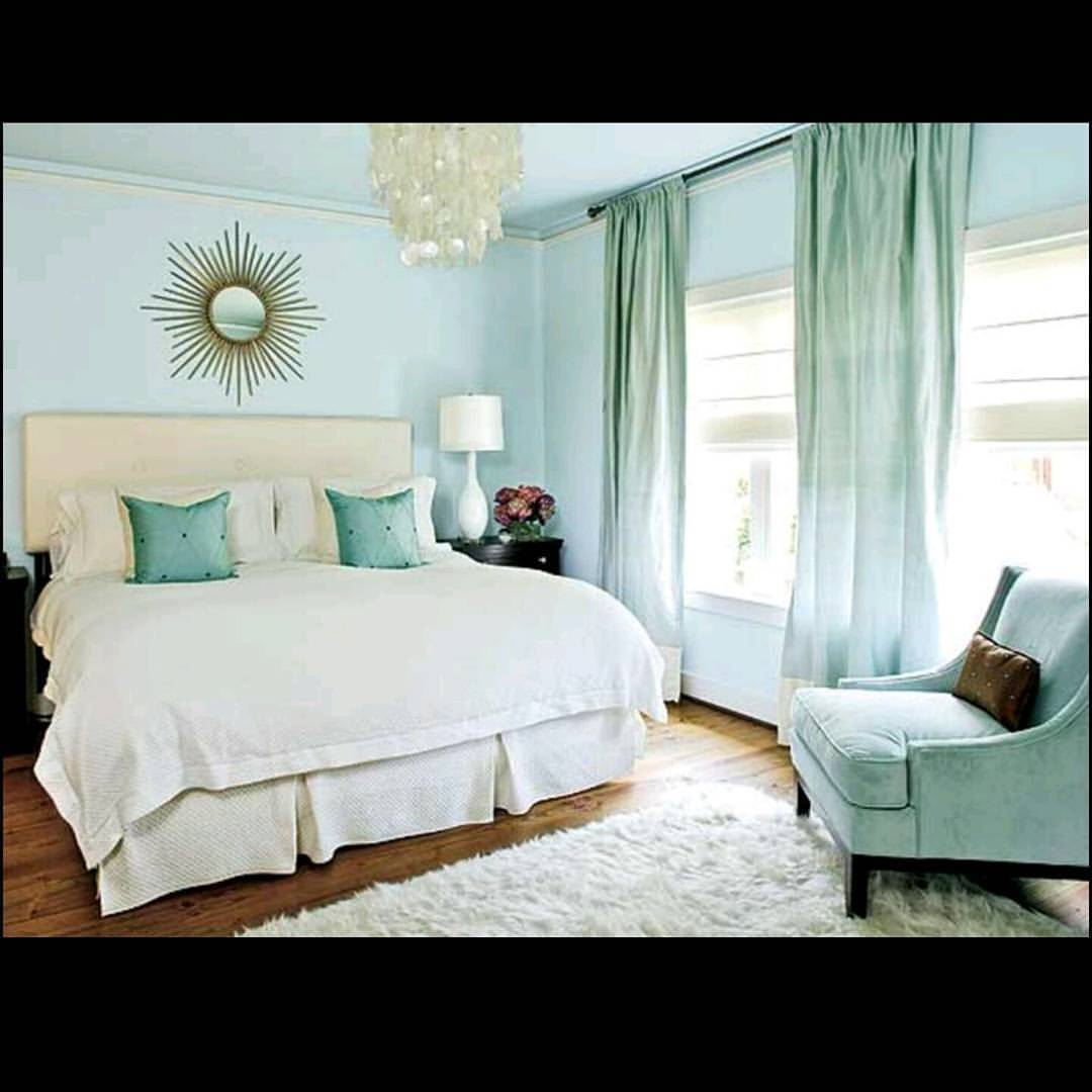 Tiffany blue bedroom
