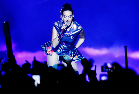 Katy Perry >> The Prismatic World Tour - Página 9 Tumblr_nvtw5qrJ3m1qde8fto1_540