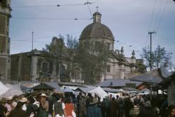 cazadordementes:  Basílica de Guadalupe, Ciudad de México año de 1947 