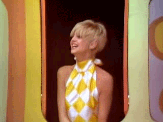 blondebrainpower:Goldie Hawn on Rowan and Matin’s Laugh-In