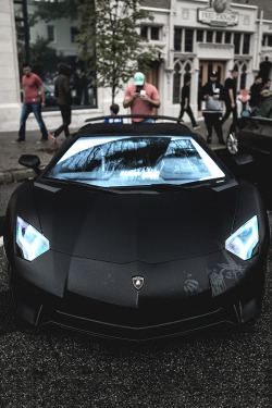 motivationsforlife:  Iced out Aventador by Exotic Car Lover