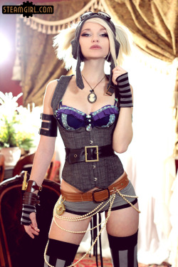 steamgirlofficial:  There’s a very good reason why Rin has been a featured model for Steampunk Couture for so long, she looks amazing in Kato&rsquo;s clothes! But now with her debut on SteamGirl.com, you&rsquo;ll see just how amazing she looks out of