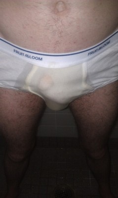 xandersub:  Pissed myself for my Master’s amusement then sucked it out of my briefs like the thirsty little urinal slut i am. 