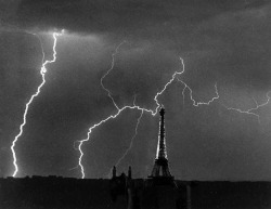 foxesinbreeches:  Eiffel Tower, Summer Storm by André Kertész, 1927 Also 