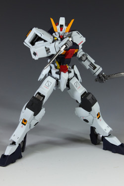 gunjap:  [WORK] hobbynotoriko’s HGIBO 1/144 remodeling Gundam Astaroth Standard: Photo Reviewhttp://www.gunjap.net/site/?p=302097