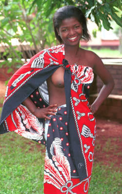 A lovely girl from Swaziland. See more African girls on Native Nudity.