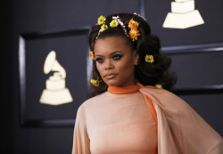 ghostclvb: celebsofcolor: Andra Day attends The 59th GRAMMY Awards at STAPLES Center on February 12, 2017 in Los Angeles, California. this peachy sweet look!!!! 