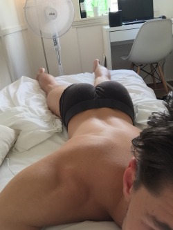 ilovehisass:  susfu:Thought my butt looked ok  Ass