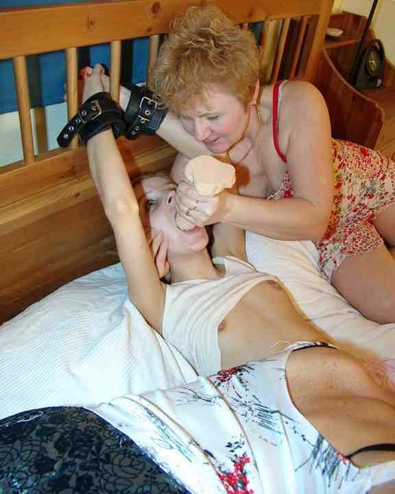 Mature nude Old and young lesbians 5, Sex porn pictures on bigslut.nakedgirlfuck.com