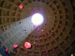 Rose rain in Rome’s Pantheon.