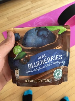 Eating most of the bag = Healthy breakfast. Because blueberries.   Yep 🙂