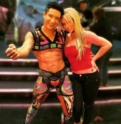 only1britney:  @mariolopezextra &amp; @britneyspears on stage at @phvegas !! Excited to see the new interview Monday on @extratv ❤️