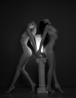 carneymalone:  Nudes and Light Jacs Fishburne (http://blog.jacsfishburne.com/) and Ryann S (http://everythinghasedges.tumblr.com/) are my models. 