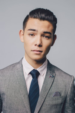 lifewithhunks:  famousdudes:  Actor Ryan Potter’s leaked nudes.  Hunks, Porn , Amateurs, Swimmers, Spy, Muscle, Bulges, Lycra and  Cocks.  http://lifewithhunks.tumblr.com/