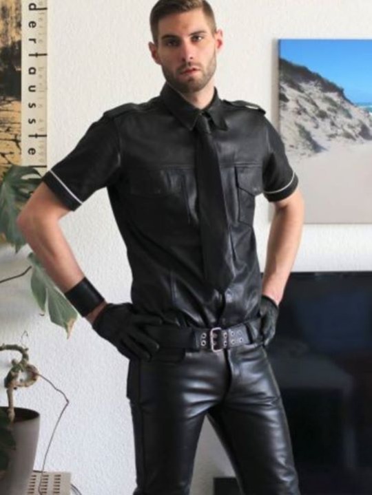Gay Sex Leather 5