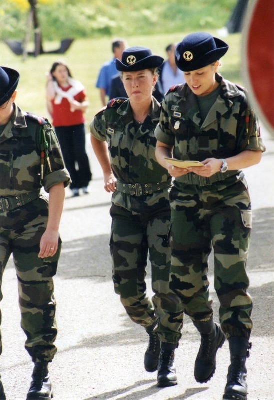 Military Women In Uniform 104