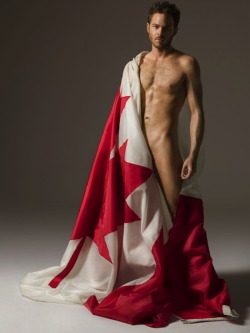 takeofyourpantsandjackit:  1etranger:  Happy Canada Day!  (via 1etranger) 