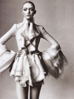 Gemma Ward in Vogue US by Irving Penn