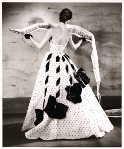 artemisdreaming:  hotparade:  Louise Dahl-Wolfe, Panorama of Paris, Suzy Parker in Jacques Fath Gown, 1953via  