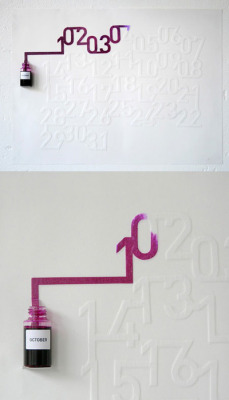  Ink Calendar designed Oscar Diaz. The ink will slowly color each day of the month as time passes by. 