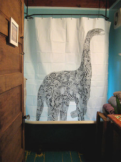 adeandabet:  bunch:  If loving Luke Ramsey’s Brontosaurus Shower Curtain is wrong, I don’t want to be right.  I don’t even need a shower curtain (we have doors) but WANT!  neeeeeed.