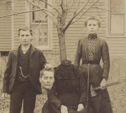 twinkletwinkleyoulittlefuck:  its-a-deathwish:  hollmonster:  This is the Buckley Family. The children’s names were Susan and John. As a Halloween joke, all the kids in the neighborhood were going to get a dummy and pretend to chop its head off. The
